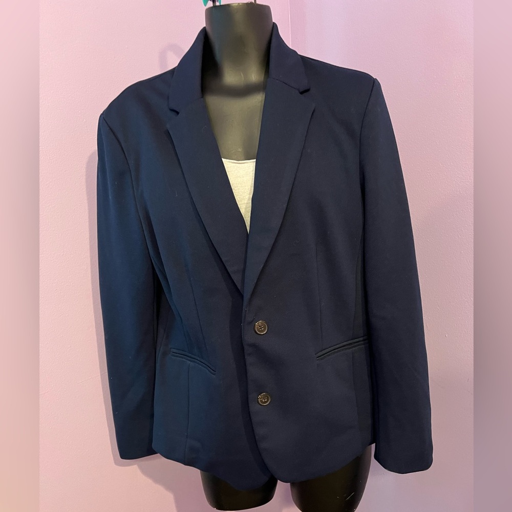Size 10 Navy Gap Blazer. Excellent Condition